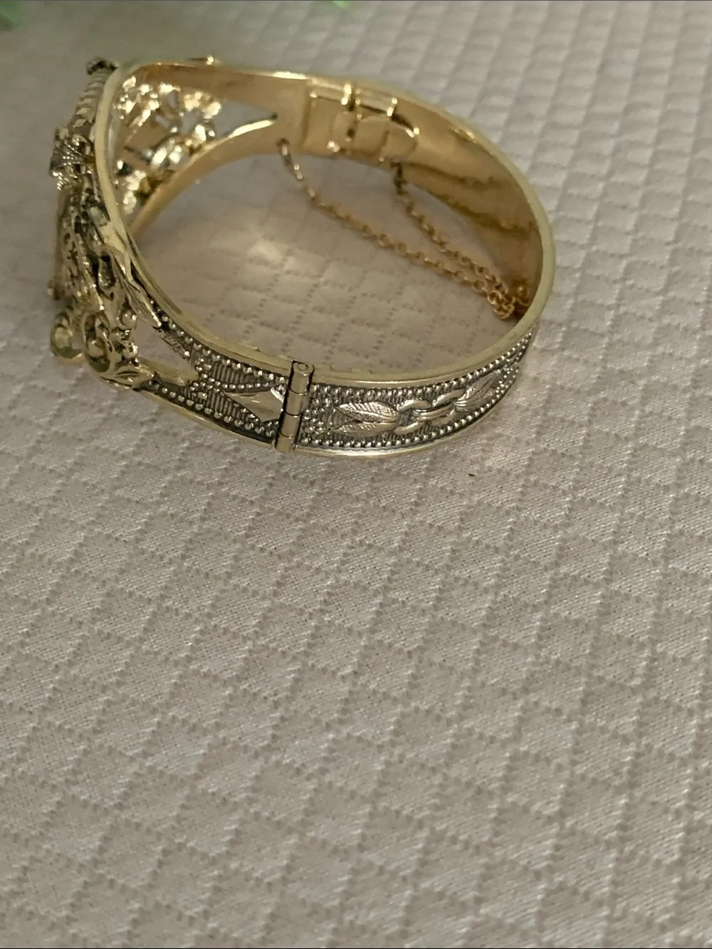 🌟WHITING & DAVIS INTAGLIO BRACELET🌟